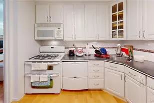 1 Bay Club Dr, Bayside, NY 11360 - Photo 6