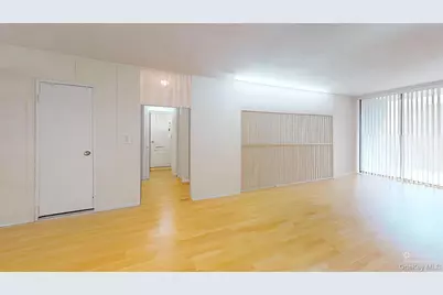 1 Bay Club Drive #17E, Bayside, NY 11360 - Photo 12