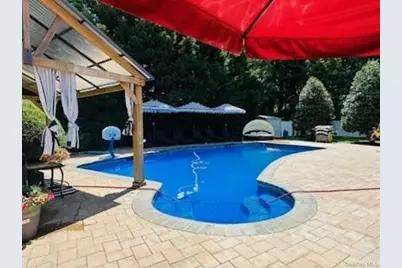 703 Lincoln Avenue, Sayville, NY 11782 - Photo 26