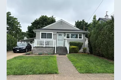 11 Madison Avenue, Roosevelt, NY 11575 - Photo 2
