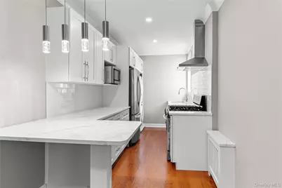 1133 Midland Avenue #6F, Bronxville, NY 10708 - Photo 2