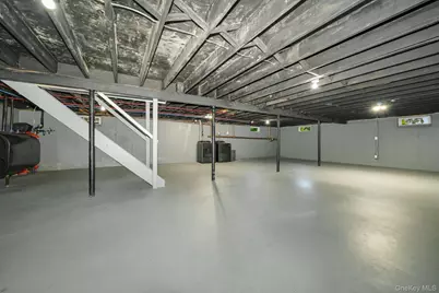 925 Liberty Street, Bohemia, NY 11716 - Photo 26