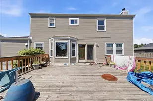 7 Apple Blossom Ln, Patchogue, NY 11772 - Photo 22
