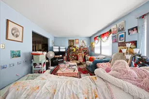 7 Apple Blossom Ln, Patchogue, NY 11772 - Photo 12