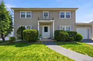 7 Apple Blossom Ln, Patchogue, NY 11772 - Photo 24