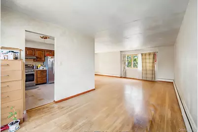 14 Laurel Place, Bethpage, NY 11714 - Photo 8