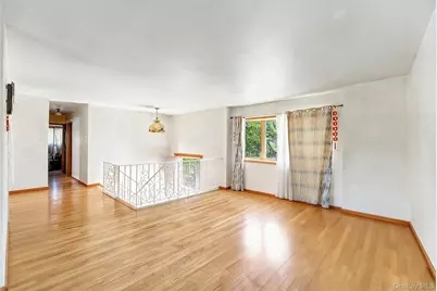 14 Laurel Place, Bethpage, NY 11714 - Photo 12