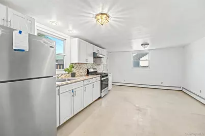 14 Laurel Place, Bethpage, NY 11714 - Photo 16