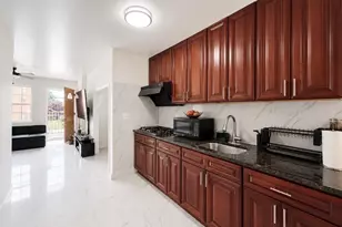 64-32 Perry Ave, Maspeth, NY 11378 - Photo 10
