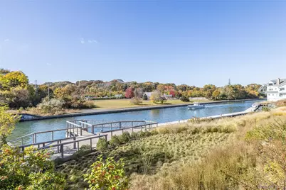 57 Old Boathouse Lane S, Hampton Bays, NY 11946 - Photo 2