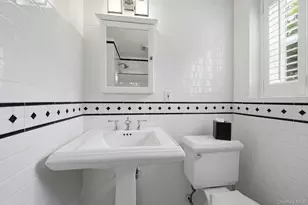39 Upper Dr, Huntington, NY 11743 - Photo 16