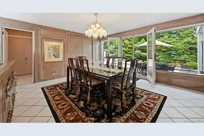 39 Upper Drive, Huntington, NY 11743 - Photo 6