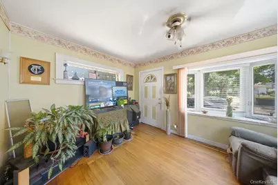 137-48 171st Street, Jamaica, NY 11434 - Photo 8