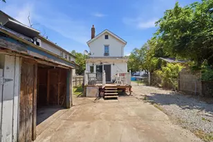 137-48 171st St, Jamaica, NY 11434 - Photo 18