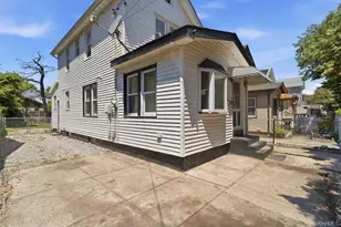 137-48 171st St, Jamaica, NY 11434 - Photo 4