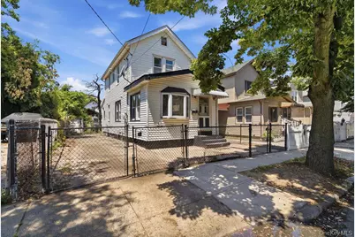 137-48 171st Street, Jamaica, NY 11434 - Photo 2