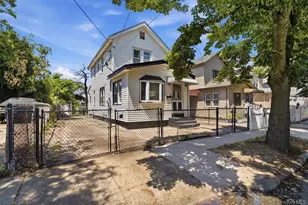 137-48 171st St, Jamaica, NY 11434 - Photo 2