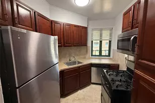 1725 Purdy St, Bronx, NY 10462 - Photo 1