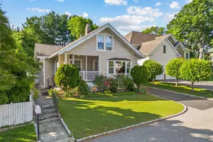 15 Pershing Ave, Locust Valley, NY 11560 - Photo 2