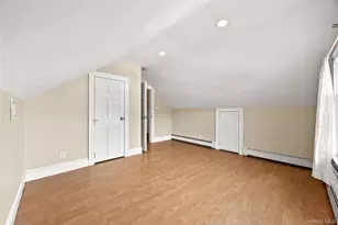 15 Pershing Ave, Locust Valley, NY 11560 - Photo 24