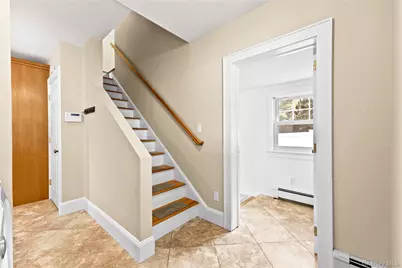 15 Pershing Avenue, Locust Valley, NY 11560 - Photo 18