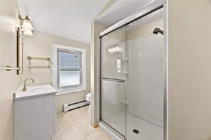 15 Pershing Ave, Locust Valley, NY 11560 - Photo 20