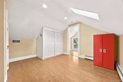 15 Pershing Avenue, Locust Valley, NY 11560 - Photo 22