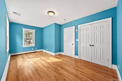 15 Pershing Avenue, Locust Valley, NY 11560 - Photo 12