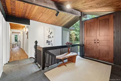 670 Long Hill Road W, Briarcliff Manor, NY 10510 - Photo 4