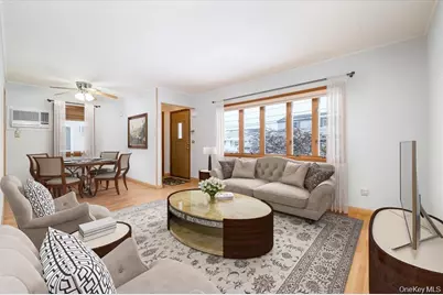 159 Nevada Street, Hicksville, NY 11801 - Photo 2