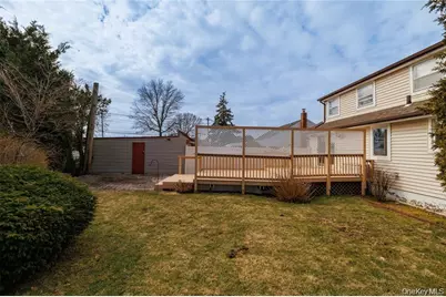 159 Nevada Street, Hicksville, NY 11801 - Photo 12