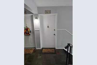 1613 Old Country Road, Elmsford, NY 10523 - Photo 8