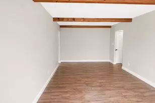 1613 Old Country Rd, Elmsford, NY 10523 - Photo 20