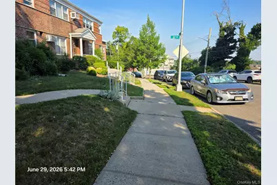 19607 Dunton Ave #1C, Hollis, NY 11423 - Photo 6