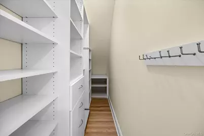 188 Beach 101st Street #1B, Rockaway Park, NY 11694 - Photo 16
