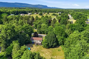 4 Riverside Dr, Pine Bush, NY 12566 - Photo 8