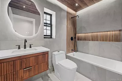 10224 Avenue K, Brooklyn, NY 11236 - Photo 4