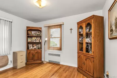 2782 Harvey Avenue, Oceanside, NY 11572 - Photo 10