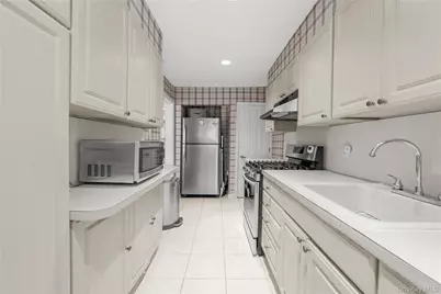 1934 E 29th Street #HSE, Brooklyn, NY 11229 - Photo 8