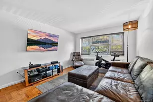 222 N Broadway, Yonkers, NY 10701 - Photo 12