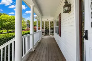 4 Pheasant Ct, Riverhead, NY 11901 - Photo 4