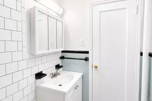 84-49 168th St, Jamaica, NY 11432 - Photo 12