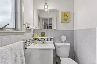 78-14 Langdale St, Floral Park, NY 11040 - Photo 20