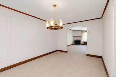 67 Dartmouth Street, Valley Stream, NY 11581 - Photo 6
