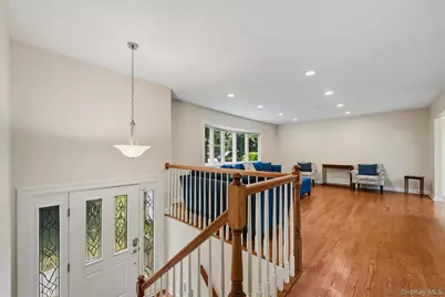 21 Arbor Lane, Bardonia, NY 10954 - Photo 6