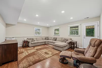 21 Arbor Lane, Bardonia, NY 10954 - Photo 26