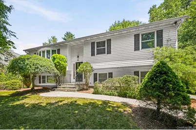 21 Arbor Lane, Bardonia, NY 10954 - Photo 2