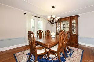 112 Cambridge Ave, Garden City, NY 11530 - Photo 10