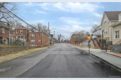 3963 Duryea Avenue, Bronx, NY 10466 - Photo 2