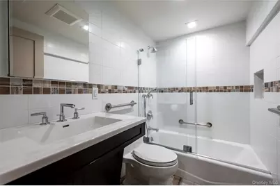 47 E Penn Street #Lower, Long Beach, NY 11561 - Photo 14